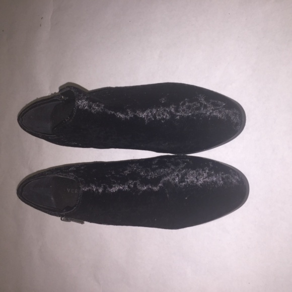 Crush Velvet/ velour ankle Booties - Picture 3 of 8